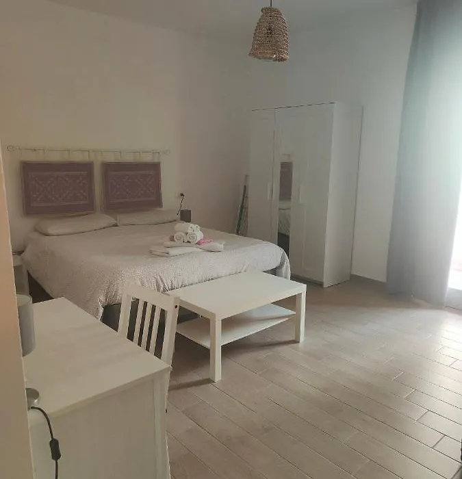 B&B Anninnia-1
